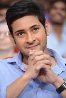 Mahesh Photos at SVSC 3 Platinum Disc